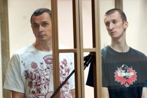 Сенцов и Кольченко заполнили документы для экстрадиции в Украину
