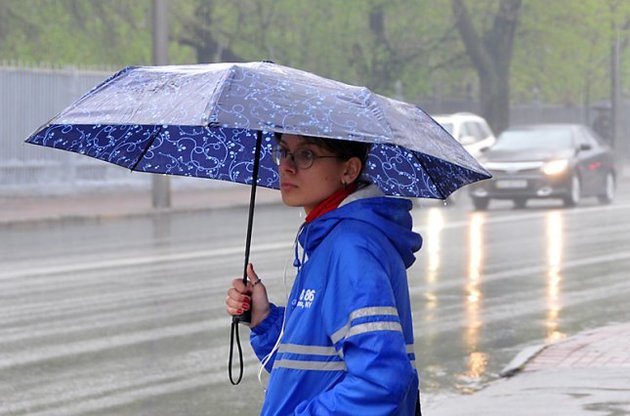 В Україні трохи потеплішає з понеділка, але дощі не припиняться