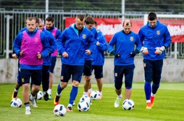 Игроки провели первую тренировку