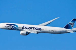 Египетские военные установили местонахождение "черных ящиков" лайнера EgyptAir