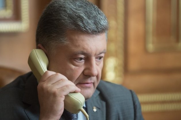 Порошенко звернув увагу на погіршення ситуації, зокрема обстріл в районі Авдіївки