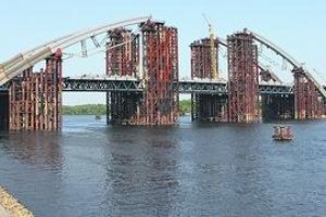 На достройку Подольского моста в Киеве необходимо еще около 4 млрд грн
