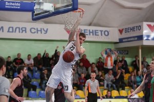 Чемпионат Украины по баскетболу: топ-5 слэм-данков сезона