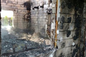 Поліція вилучає документацію будинку престарілих, що згорів на Київщині