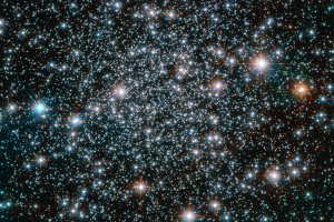 Телескоп "Хаббл" виявив скупчення "зірок-металістів"