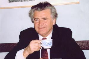 Бурить надо под идею