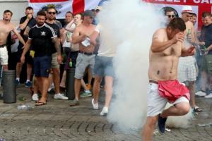 Российские и английские болельщики устроили столкновения в Марселе