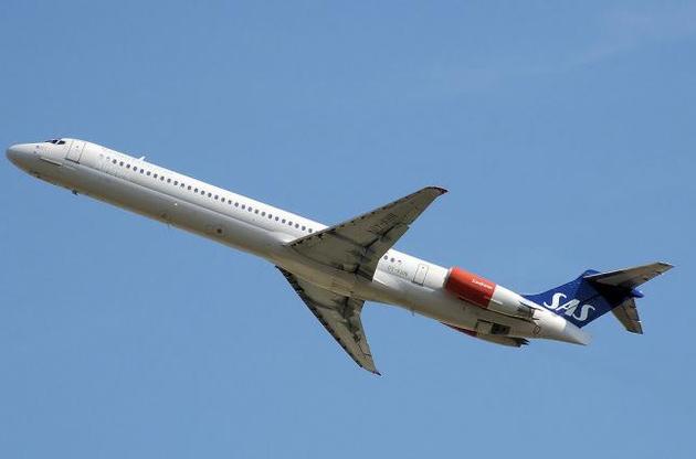 Шведские пилоты требуют повышения зарплаты