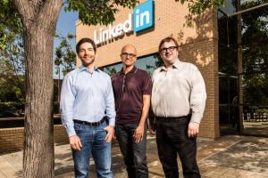Компанія Microsoft купує соціальну мережу LinkedIn