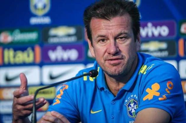 Дунга звільнений з поста головного тренера збірної Бразилії