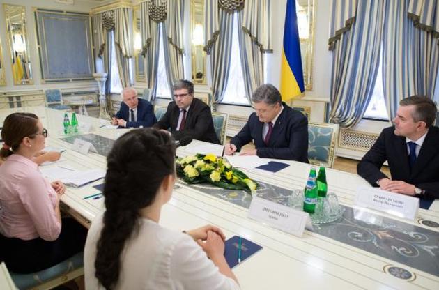 Після підпису президента на законі ліки повинні подешевшати