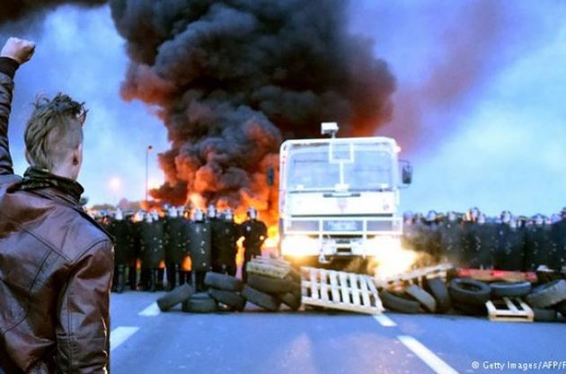 Правительство Франции и профсоюзы не нашли общий язык