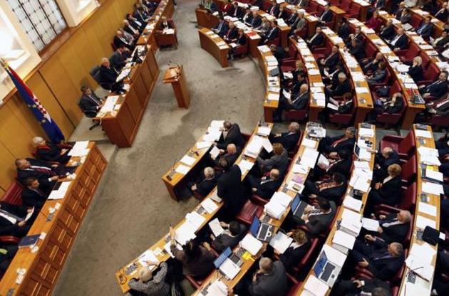 Парламент Хорватії проголосував за саморозпуск