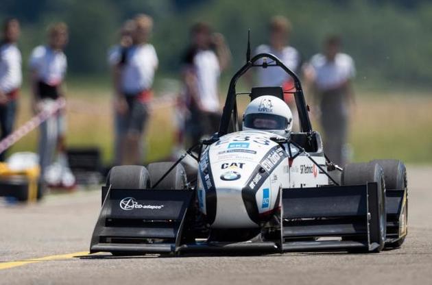 Електромобіль розганяється до 100 кілометрів на годину за 1,513 секунди