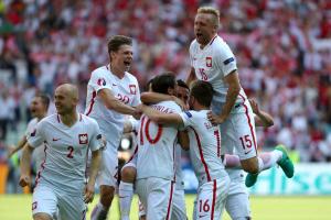 Польща стала першим чвертьфіналістом Євро-2016