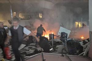 Смертники атакували головний аеропорт Стамбула
