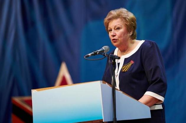 Коммунистка Александровская оказалась под замком в здании СБУ. Ей разрешено передавать еду