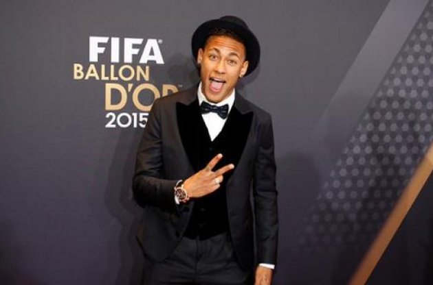 Неймар остается в &quot;Барселоне&quot;