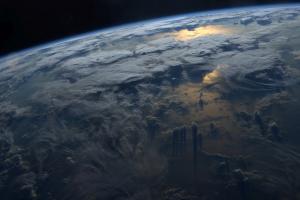 Астронавт NASA опублікував новий вражаючий знімок Землі з космосу