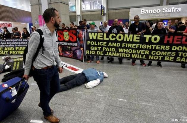 У Бразилії страйкують поліцейські і пожежники