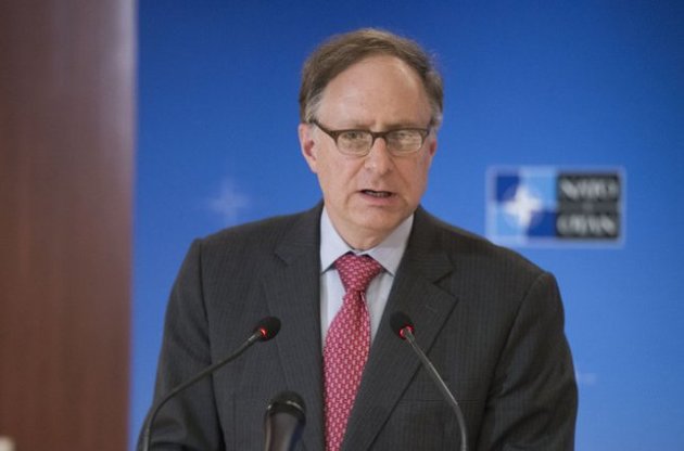 Порошенко в Варшаве вручил Вершбоу орден князя Ярослава Мудрого