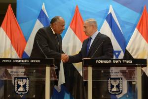 Глава МИД Египта обсудил с премьер-министром Израиля решение палестинского конфликта
