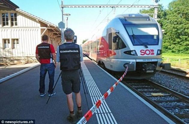 У Швейцарії чоловік підпалив поїзд і напав на пасажирів
