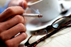 Куріння може бути причиною виникнення інсульту – вчені
