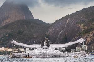 Французький художник до Олімпіади прикрасив Ріо гігантськими інсталяціями