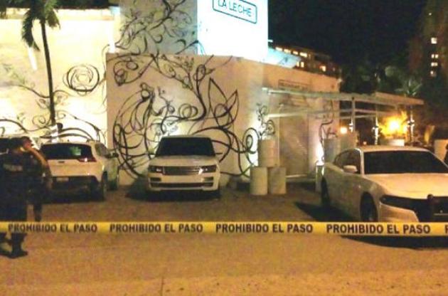 В Мексике преступники похитили 16 человек из ресторана