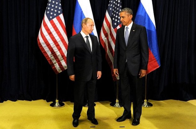 Путин уже несколько месяцев пытается заключить сделку по Украине с Обамой – The Times