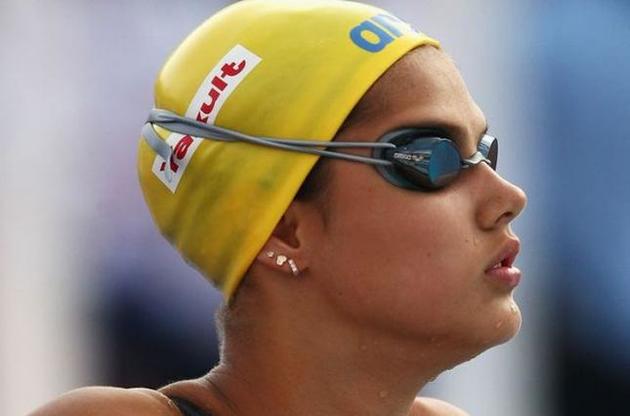Украинская пловчиха Зевина собрала комплект медалей на этапе Кубка мира