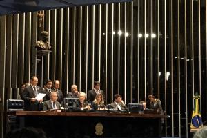 Кінець соціалізму  в Бразилії?  Імпічмент Русеф  не зупинить кризу в країні