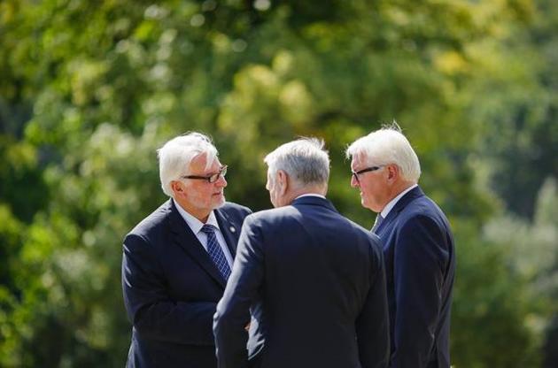 Главы МИД Франции, Польши и ФРГ призвали к деэскалации конфликта в Донбассе