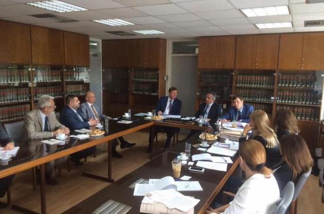 Луценко рассказал о роли Грановского в визите делегации ГПУ на Кипр