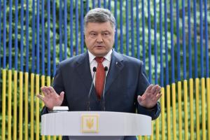 Порошенко закликав Францію та Німеччину не визнавати вибори до Держдуми в анексованому Криму