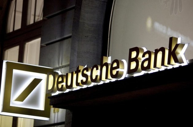 У Deutsche Bank слишком большой груз ненадежных активов.