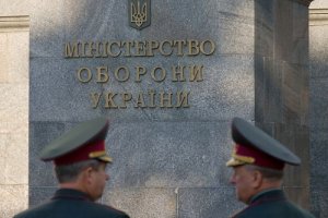 Один український військовий загинув, шестеро отримали поранення в Донбасі
