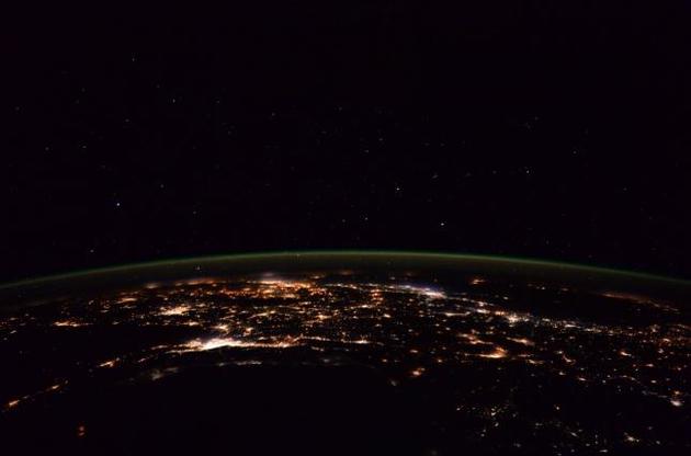 Астронавт NASA зробила знімок нічної Землі з космосу