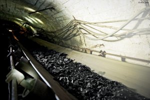 В Донецькій області на шахті стався обвал породи, загинув гірник