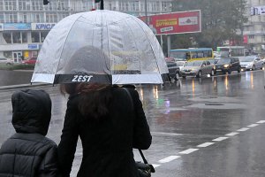 Киевлян предупредили о сильном дожде вечером
