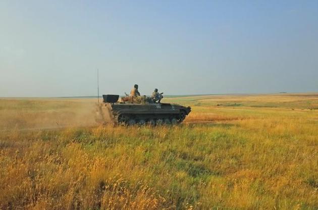 Военнослужащий погиб во время спешивания с БМП-1