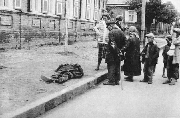 Жертви голоду. Харків