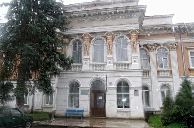 Дворец графини Людвиги Потоцкой в Микулинцах
(ныне &mdash; областная физиотерапевтическая больница реабилитации)