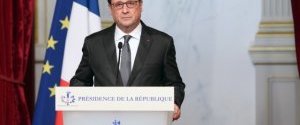 Олланд отменил визит в Польшу из-за отказа Варшавы от покупки вертолетов