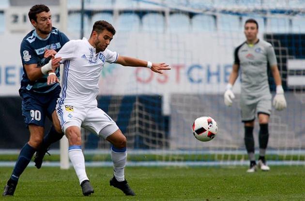 "Динамо" играло с "Олимпиком"