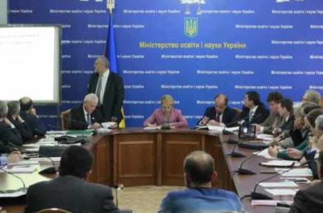 Чиновники від освіти вирішили продемонструвати турботу про абітурієнтів