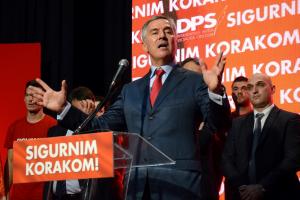 Черногория:  победа нелиберальных европейцев