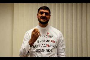 Голова Миколаївської ОДА спробував виправитися за граматичні помилки віршем про українську мову