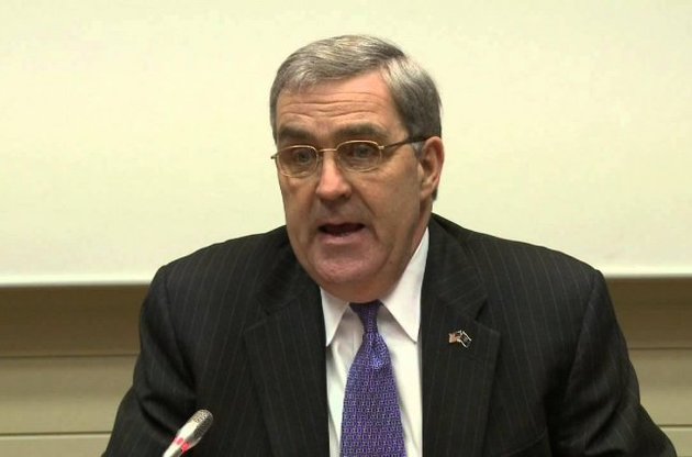 Посол США у НАТО спрогнозував продовження санкцій проти Росії